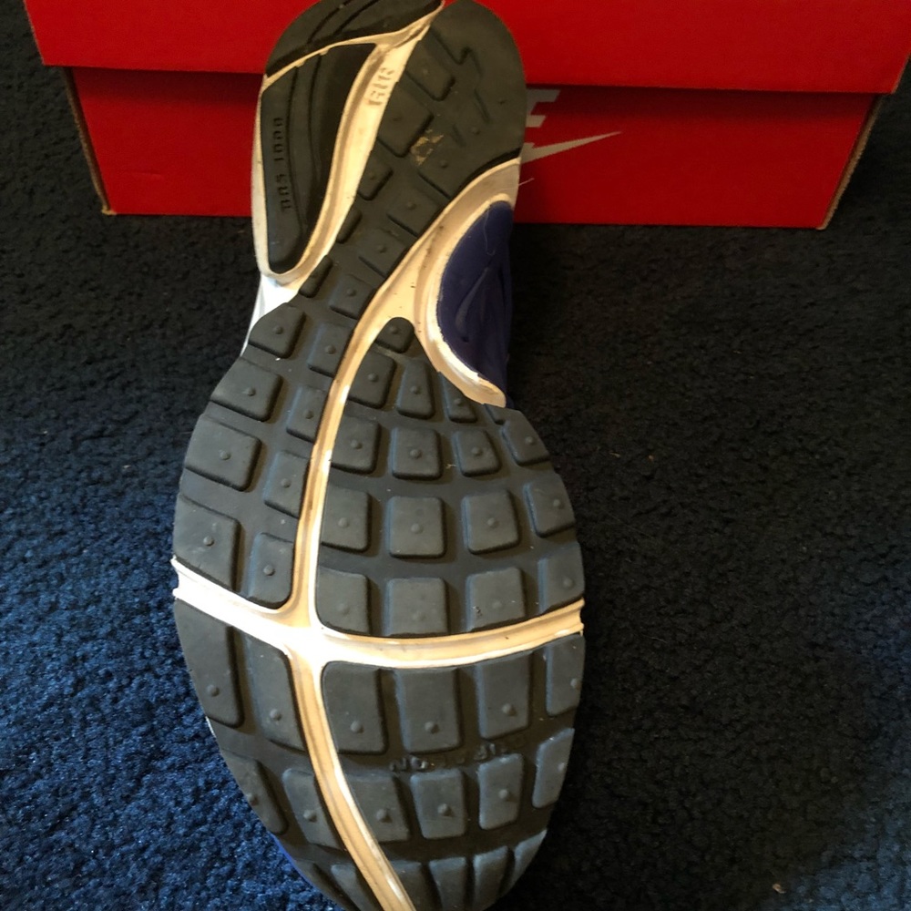 Nike Presto - Picture 4 of 7